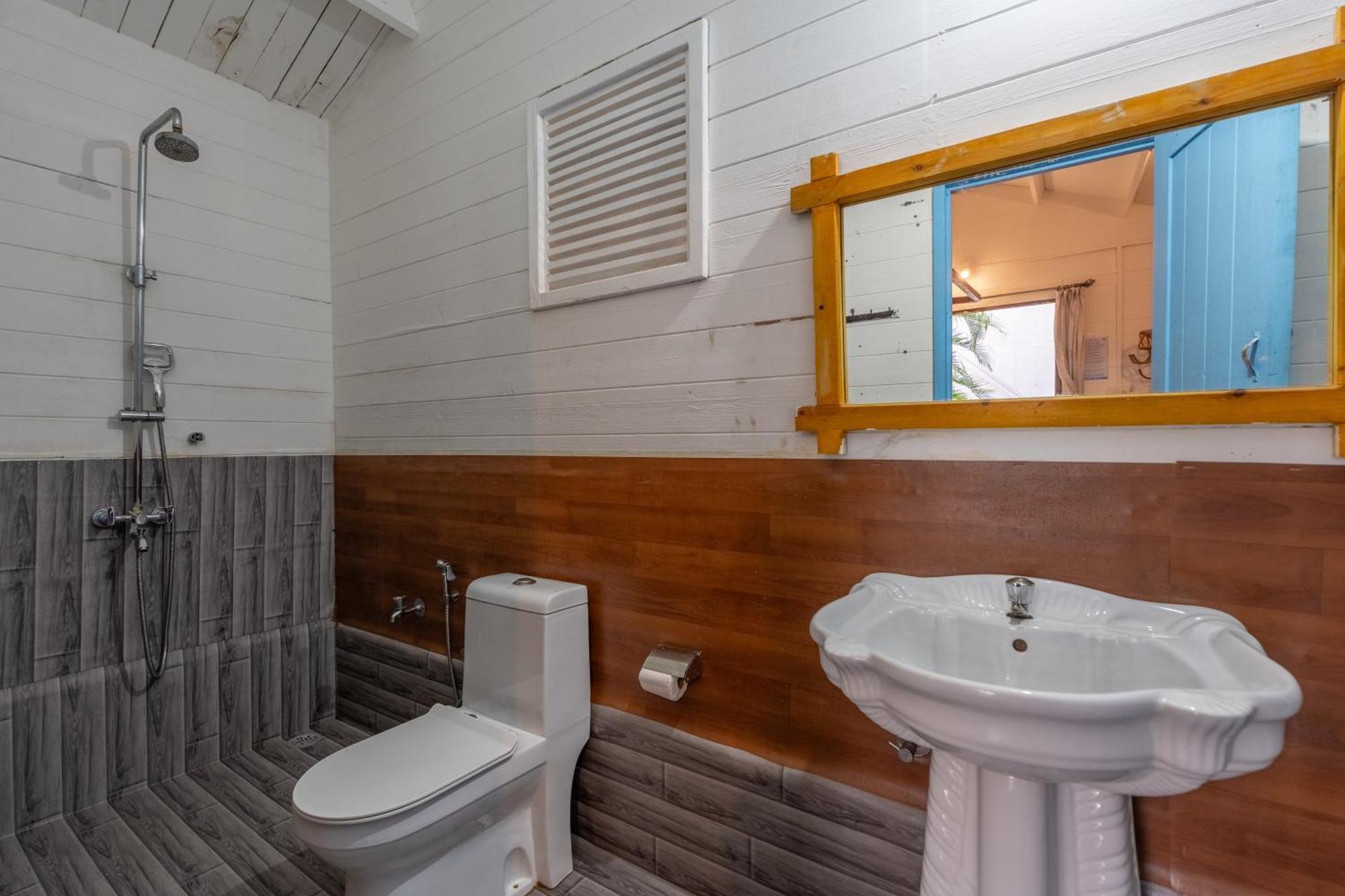 Sea Star Resort Агонда Екстериор снимка